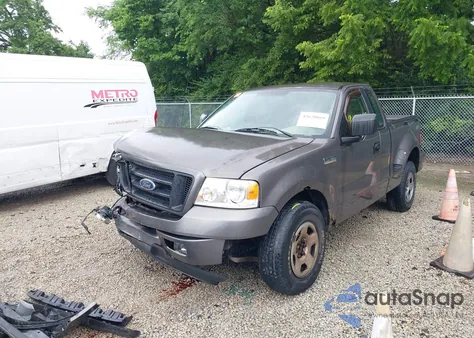2005 Ford F150 z USA, uszkodzony, nr VIN 1FTRF02W75KE98216
